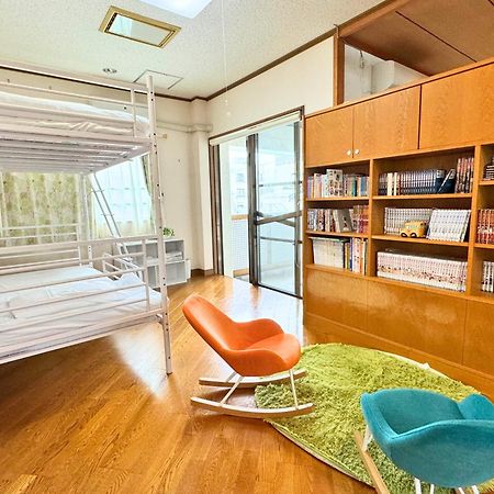 石垣島グループの宿 2216 にじいろ ユーグレナモール内 Ishigaki  Exterior photo