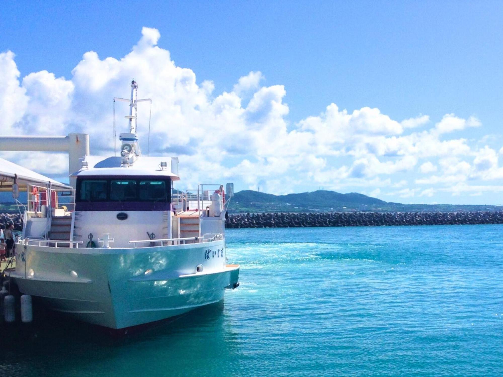 石垣島グループの宿 2216 にじいろ ユーグレナモール内 Ishigaki  Exterior photo